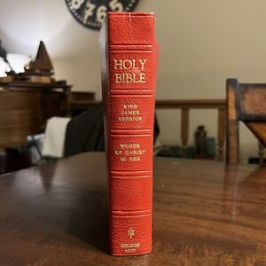 Vintage 1972 Thomas Nelson KJV Holy Bible Red Genuine Leather Reference Ed 486R
